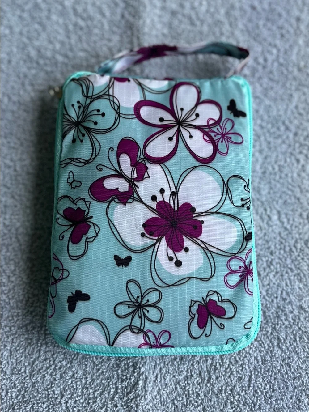 Mint Floral 'Be Nice' Wristlet Pouch